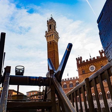 Bargello House By Francigenaapartments Siena Exterior foto